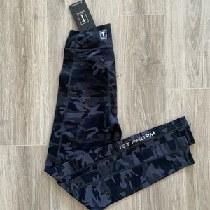 1stPhorm Paradigm Leggings